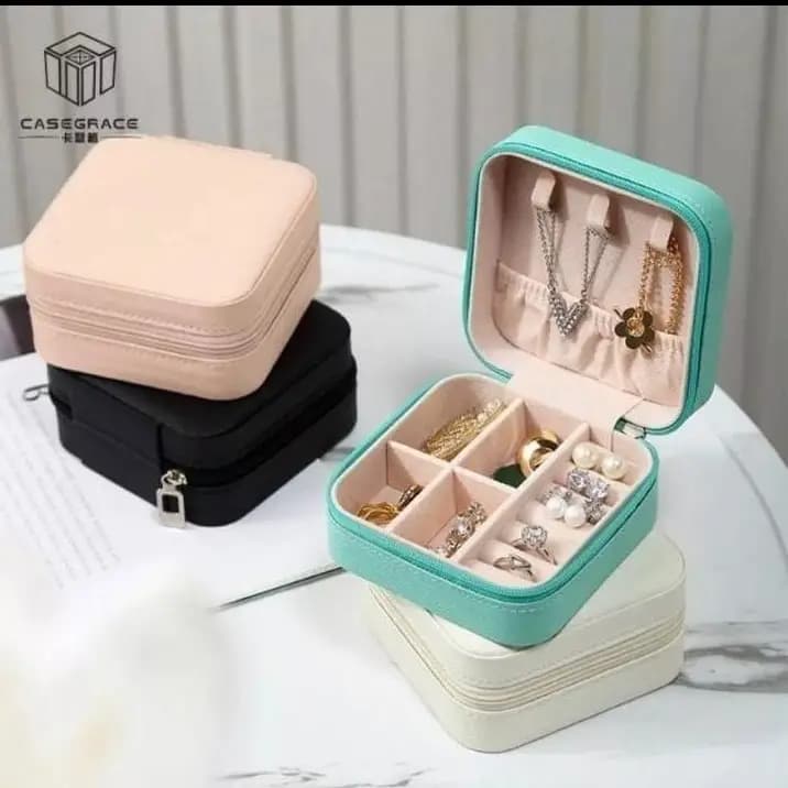 Leather Jewellery Organiser
